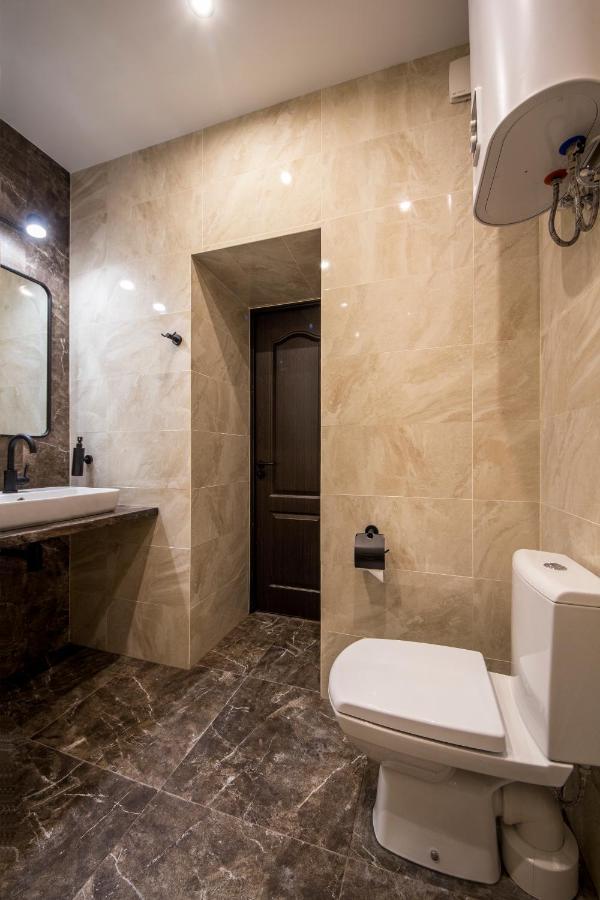 Apartments On Ploshcha Ukrainskykh Heroiv Kiev Bagian luar foto