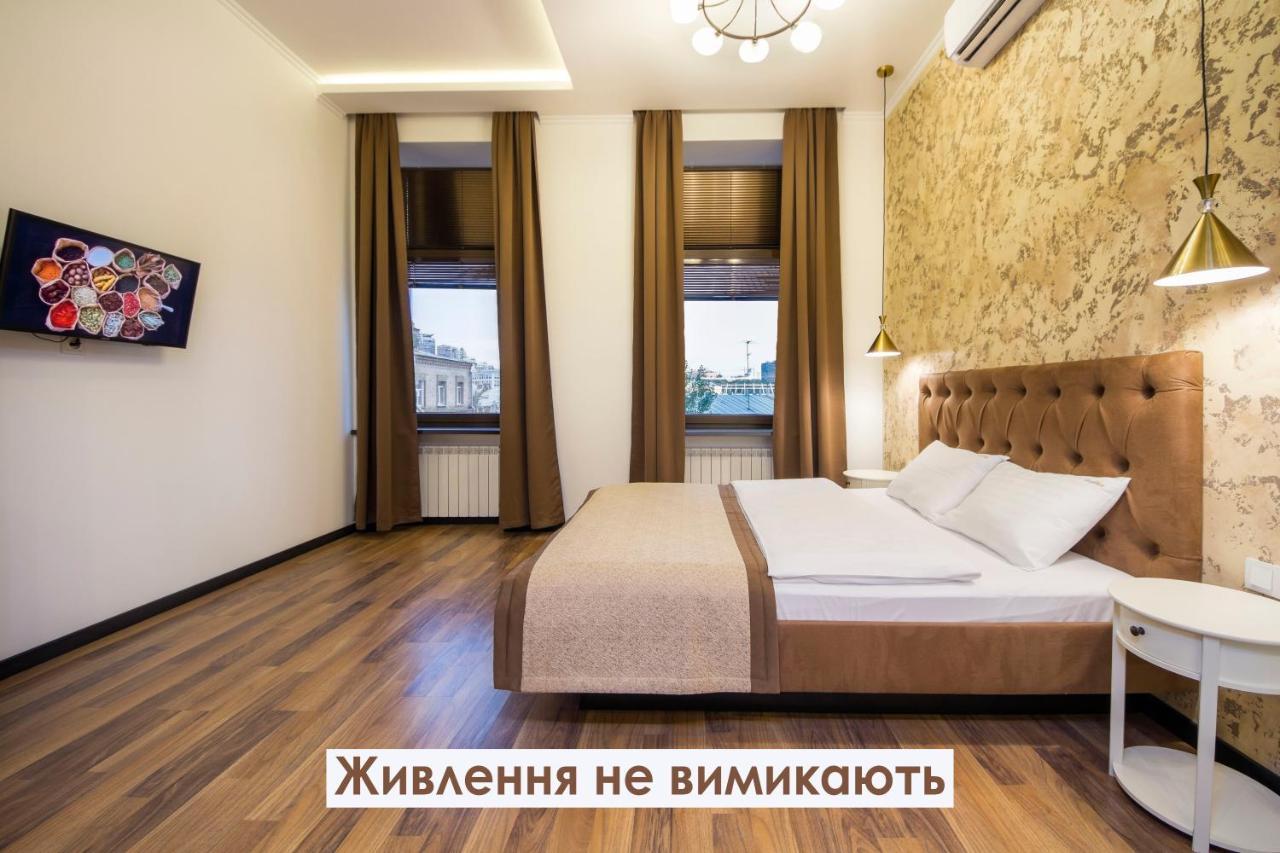 Apartments On Ploshcha Ukrainskykh Heroiv Kiev Bagian luar foto