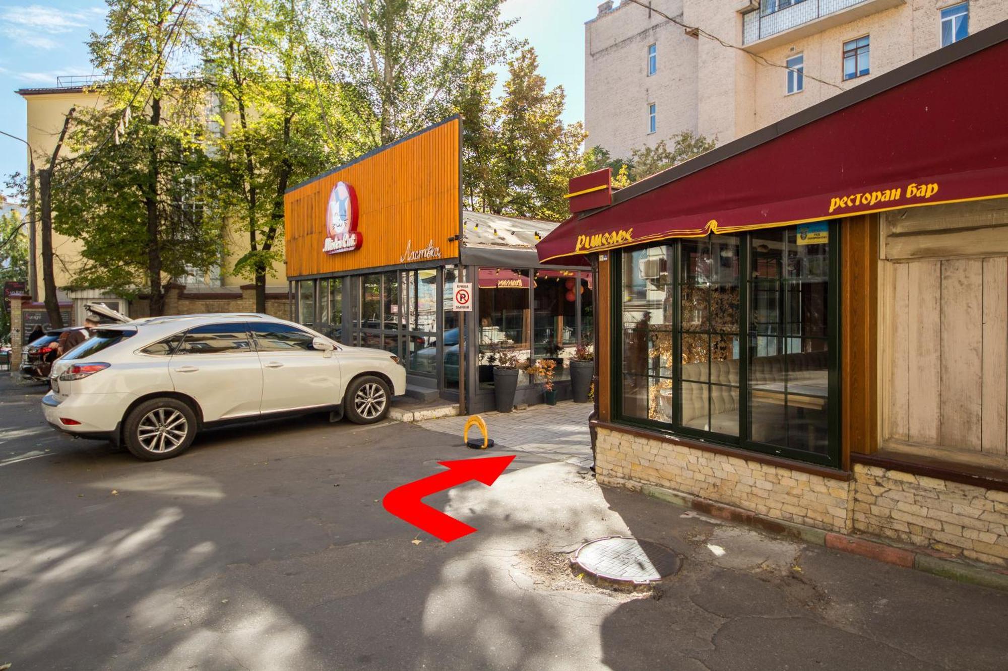 Apartments On Ploshcha Ukrainskykh Heroiv Kiev Ruang foto